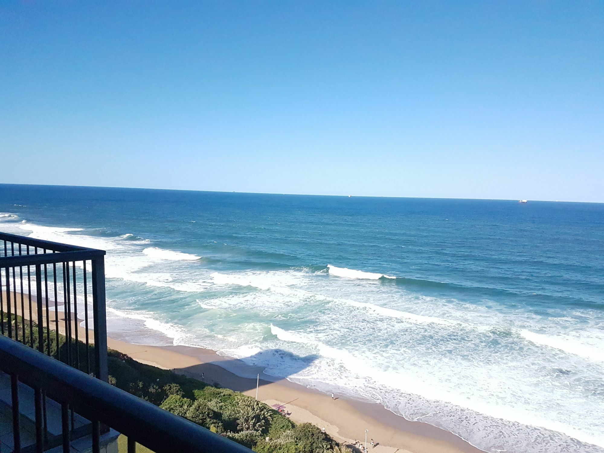 1002 Bermudas - By In Umhlanga Durban