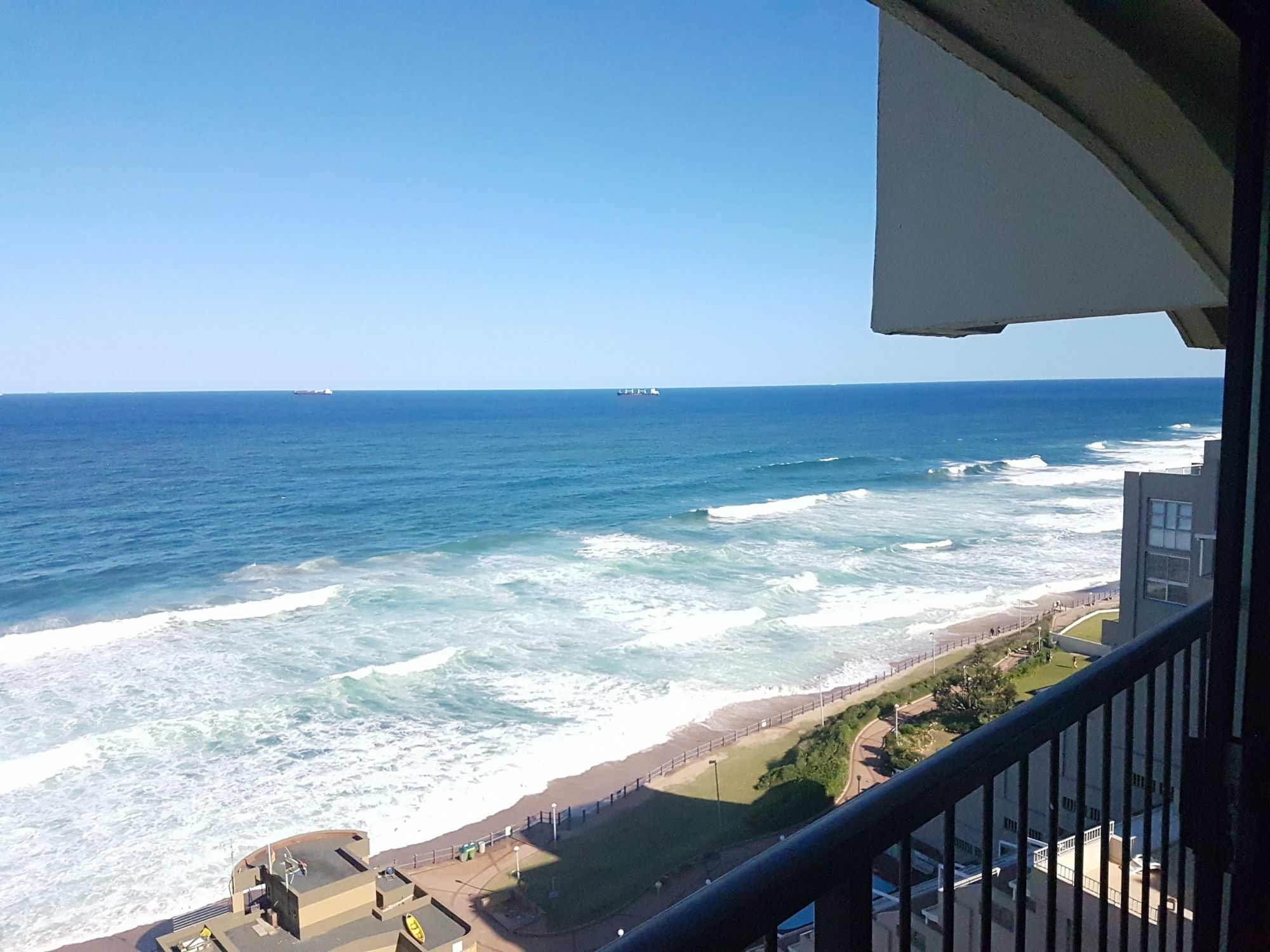 Apartment 1002 Bermudas - By In Umhlanga Durban